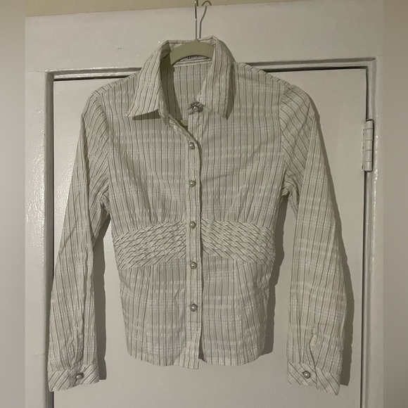 Baxi Diyi White striped button down shirt with tie up design on back size large - Picture 2 of 9
